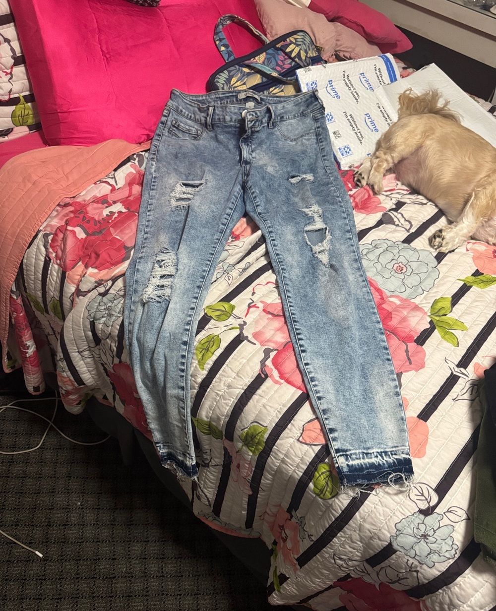 refuge Light Blue Distressed Skinny Jeans size 12